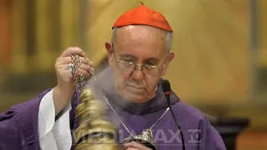 NOUL PAPĂ a fost ales: Primul mesaj pe Twitter din noul pontificat