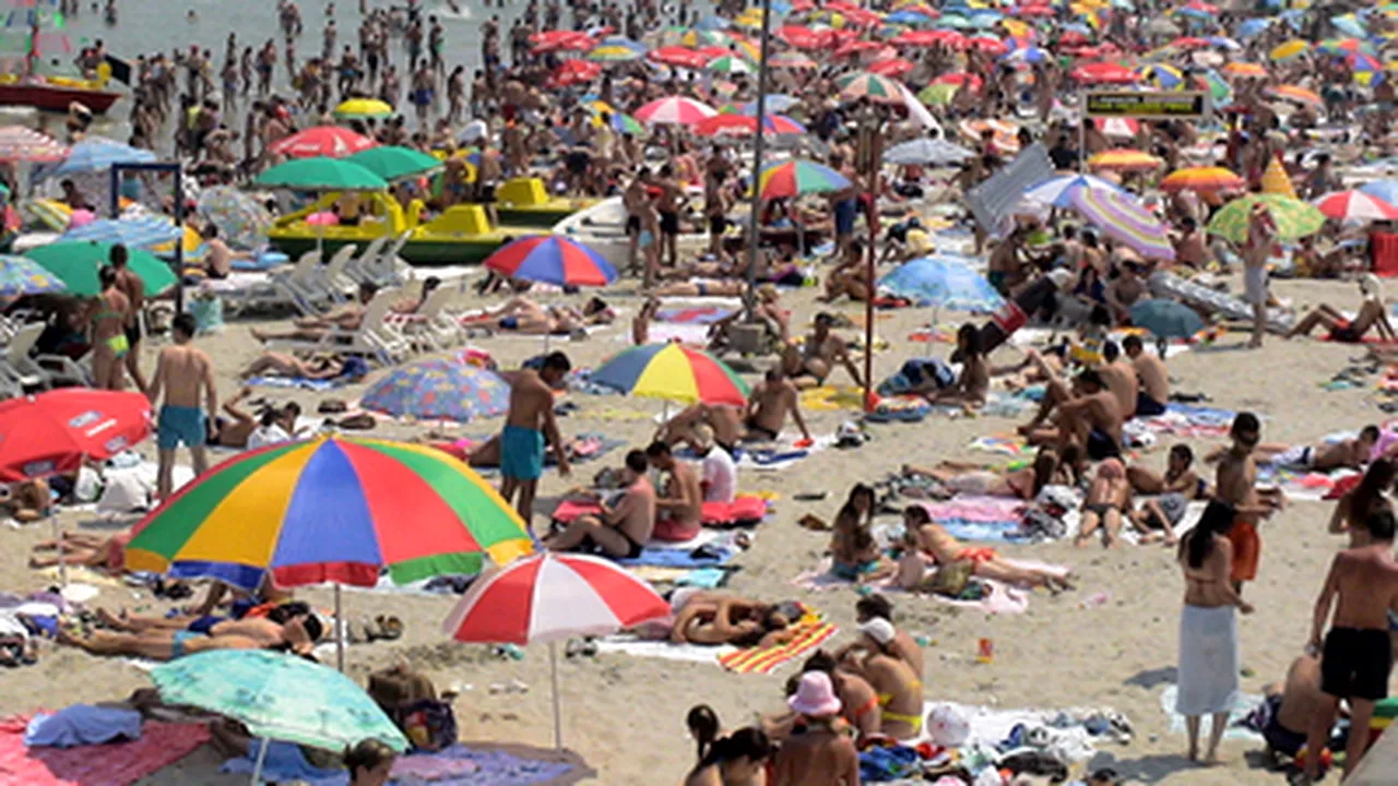 Romanian Seaside Tourists Rejoice Low-Cost Program 
