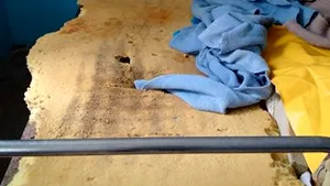 GALERIE FOTO Anchetă la Psihiatrie, în Gura Văii, unde pacienţii nu au condiţiile elementare de viaţă şi tratament