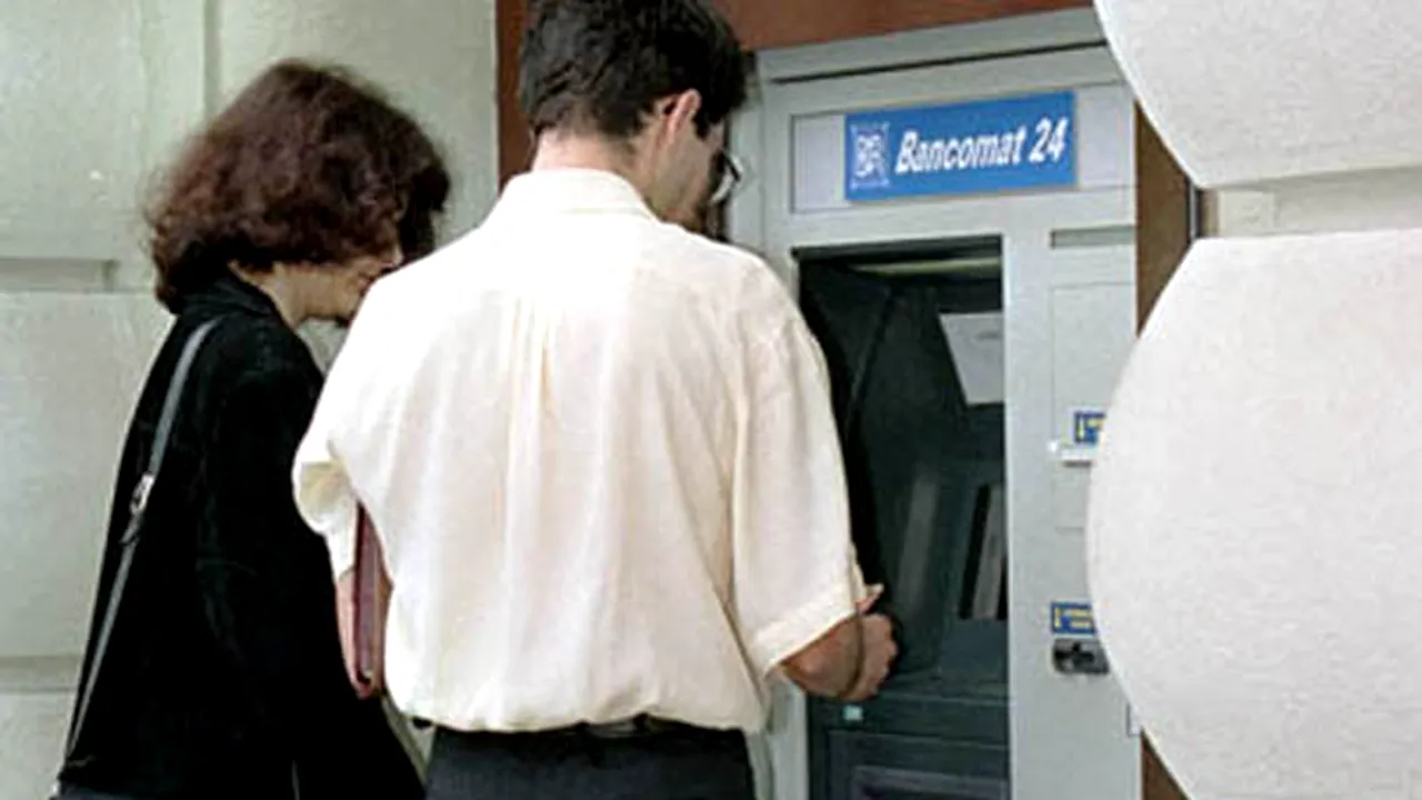 Aplicarea legii unice de salarizare ar putea întârzia plata salariilor în instituţii de stat