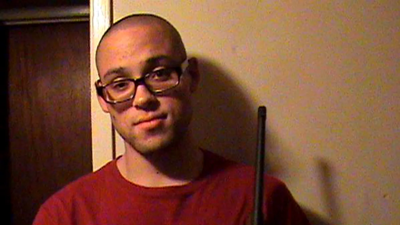 Autorul masacrului din Oregon s-a sinucis după atac, susţin autorităţile. 14 arme, găsite la locuinţa sa - FOTO
