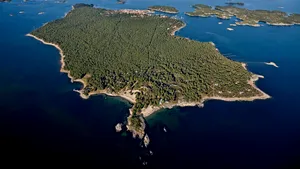 O țară din Europa se pregătește de criză: cetățenii, sfătuiți să păstreze bani lichizi acasă