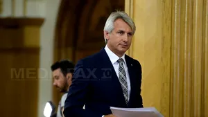 Teodorovici: Bugetul general consolidat a avut un excedent de 0,85% din PIB la 10 luni