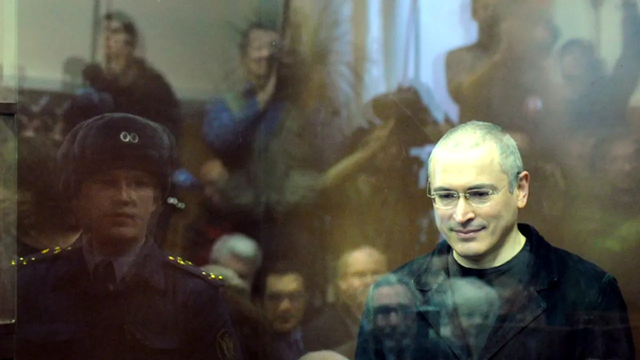 WikiLeaks: Mihail Hodorkovski va rămâne în închisoare cât timp Vladimir Putin va deţine puterea