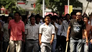 Cel puţin zece persoane au fost ucise marţi de către insurgenţi în regiunea Xinjiang din China