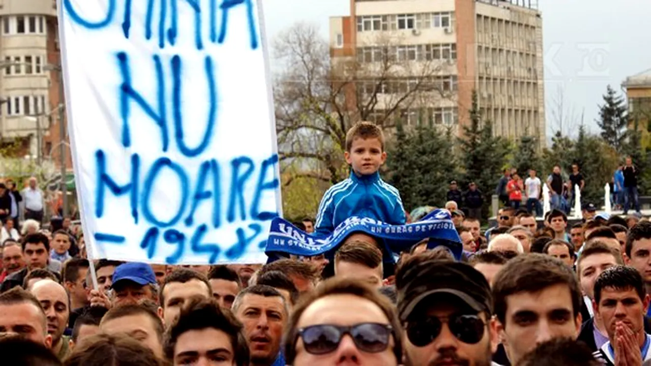 Fanii Universităţii Craiova îi cer premierului Ponta să fie alături de ei