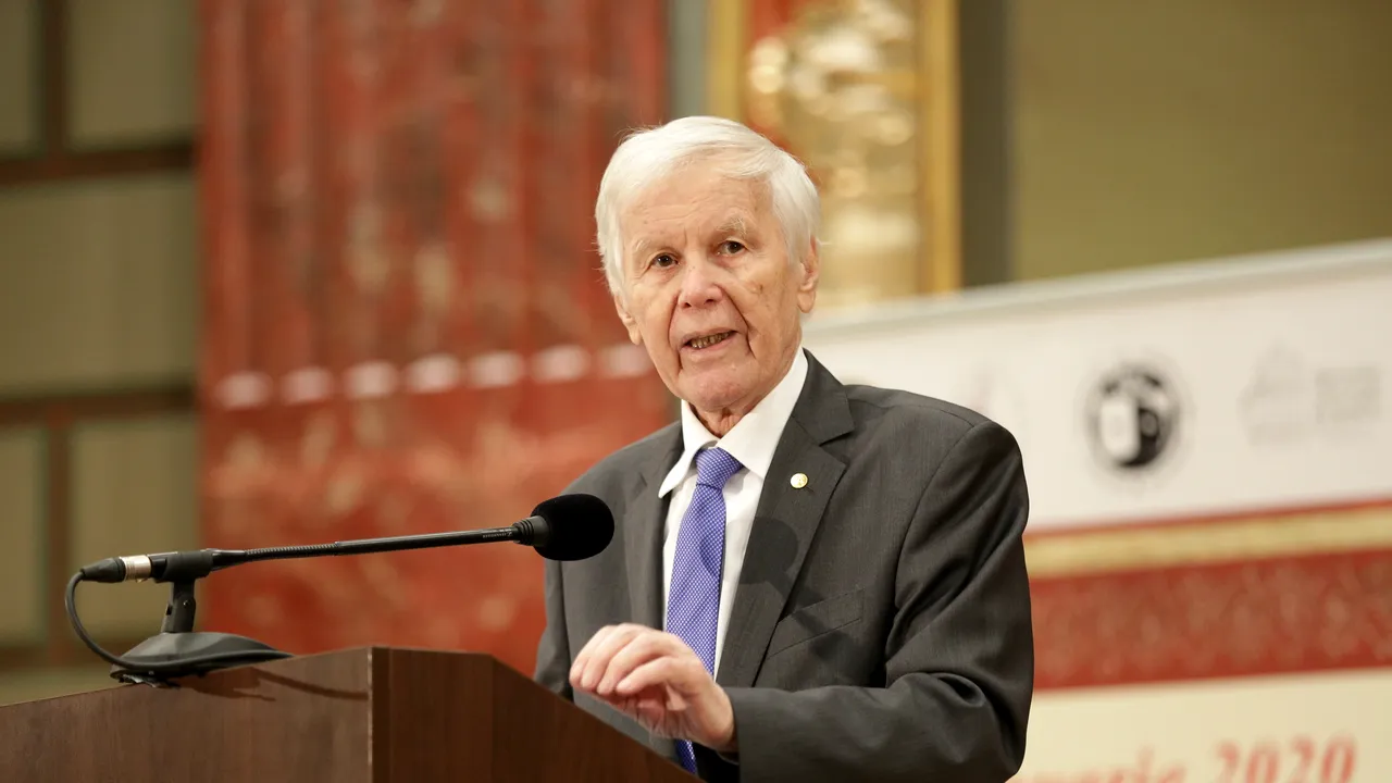 Nicolae Ciucă, după decesul lui Eugen Simion: Cultura românească este astăzi în doliu