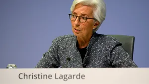 O „gafă” de comunicare a şefei BCE, Christine Lagarde, a provocat panică pe pieţele financiare
