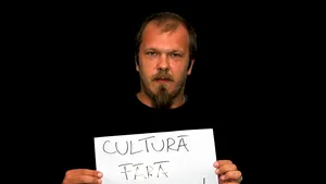 Mihnea Blidariu, Luna Amară, descrie viaţa după ”Colectiv”: Au dispărut muzicieni valoroşi. Social, tragedia a subliniat disfuncţionalităţile din sănătate, prostia şi neomenia