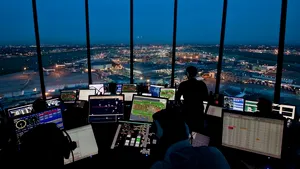 ROMATSA: Controlorii de trafic aerian promit că nu vor face grevă în perioada minivacanţei 1-5 iunie