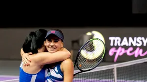 Irina Bara şi Ekaterine Gorgodze au câştigat titlul în proba de dublu la Transylvania Open