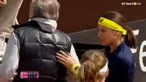 SCANDAL uriaş în Fed Cup: ITF i-a retras acreditarea lui Ilie Năstase, care nu va mai putea participa la meciurile din Fed Cup, după incidentele de la meciul Sorana Cîrstea - Johanna Konta