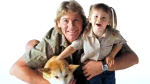 Bindi Irwin îşi onorează tatăl, Steve Irwin, vânătorul de crocodili: 10 ani de la dispariţia sa