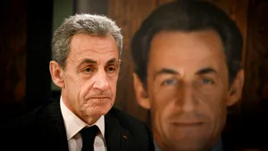 Fostul preşedinte francez Nicolas Sarkozy, condamnat la un an de închisoare pentru finanţare ilegală a campaniei electorale