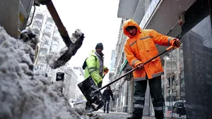 ITM Bucureşti verifică dacă firmele protejează angajaţii care lucrează în ger