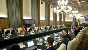 Şedinţa de Guvern pentru modificările la Codul Fiscal, AMÂNATĂ pentru a doua oară/ Tăriceanu infirmă informaţiile despre reuniunea coaliţiei: Nu mă întrebaţi ce face Guvernul