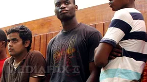 Procesul celor doi bărbaţi care au ucis un soldat la Londra a fost stabilit la 18 noiembrie