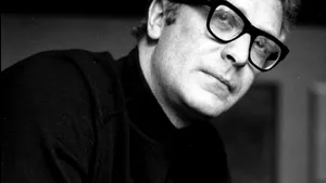 Volumul de memorii al actorului premiat cu Oscar Michael Caine, lansat la Nemira: Fragment în avanpremieră, din autobiografia actorului