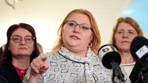 Diana Șoșoacă, audiată în Parlamentul European. Decizie așteptată privind ridicarea imunității