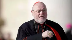 Cardinalul Marx militează pentru o „revoluţie” în Biserică: „Preoţii ar trebui să se poată căsători”
