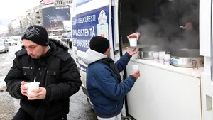 PMB: Aproape 900 de persoane fără locuinţă, în adăposturile municipalităţii - FOTO