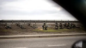 Apărare Capitalei: Armata ucraineană se poziţionează în Kiev şi în jurul oraşului, în aşteptarea trupelor ruseşti