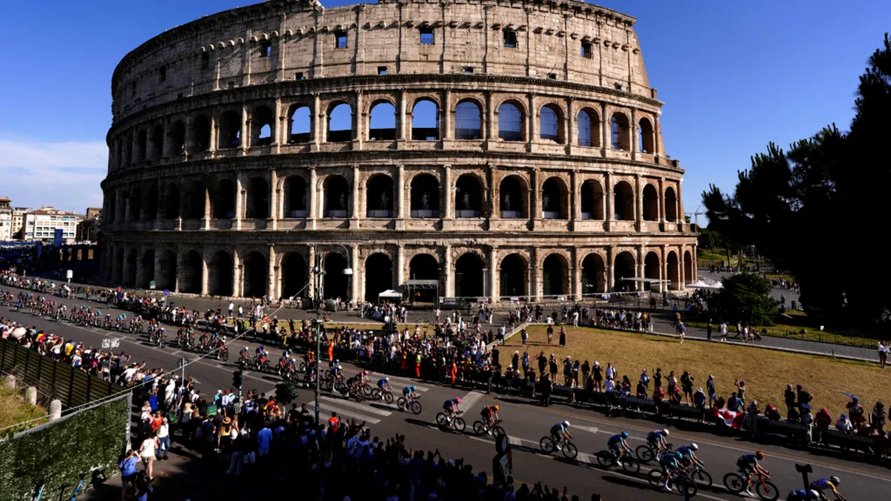 „Zonă roșie” de securitate în jurul Colosseumului şi al altor monumente din Roma. De ce a fost luată decizia și ce presupune ea