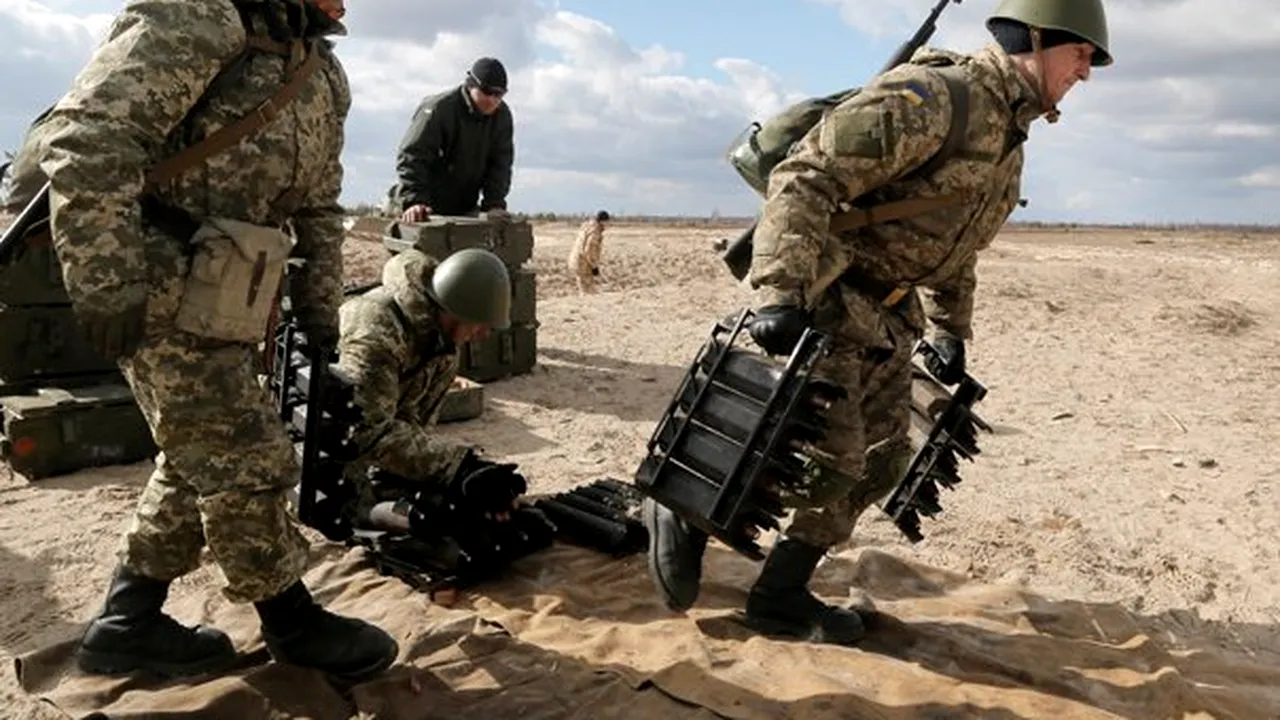 Instructorii militari britanici au început să antreneze soldaţi ucraineni care luptă în estul ţării