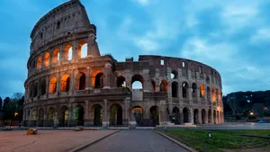 Europa impune noi reguli și amenzi pentru turiști în 2025: ce trebuie să știi înainte să pleci în vacanță