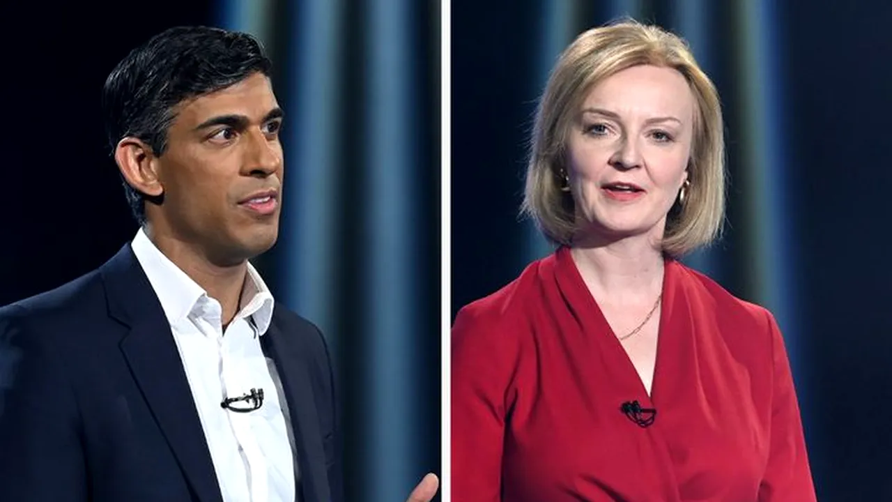 Au mai rămas doi candidaţi pentru înlocuirea lui Boris Johnson. Rishi Sunak şi Liz Truss luptă pentru funcţia premier