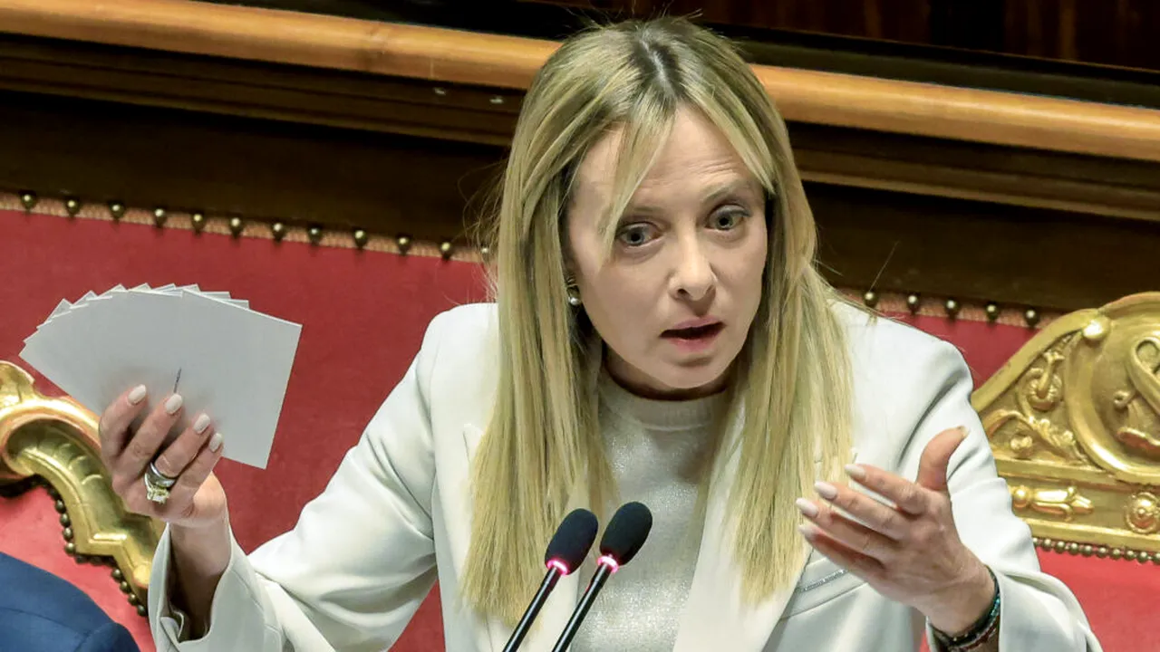 Italia și Austria reduc taxele pe combustibil