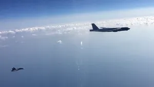 Rusia susţine că a interceptat un avion de spionaj britanic în apropiere de Crimeea. Vladimir Putin a criticat acţiunea NATO