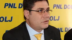 Trei primari PNL din Dolj vor susţine programul Guvernului PDL