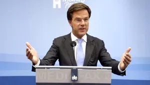 Premierul Olandei: Moneda euro este mai importantă decât apartenenţa Greciei la zona euro