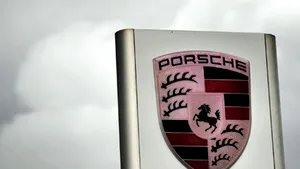 Compania Porsche, suspectată de manipularea bursei