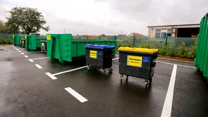 Orădenii nu vor să participe la programul Primăriei privind colectarea selectivă a deşeurilor