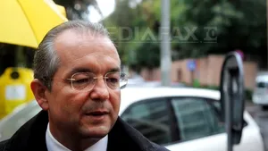 Boc: Trebuie să ne uităm în scriptele oficiale ale PDL ca să aflăm dacă Cocoş a dat bani partidului