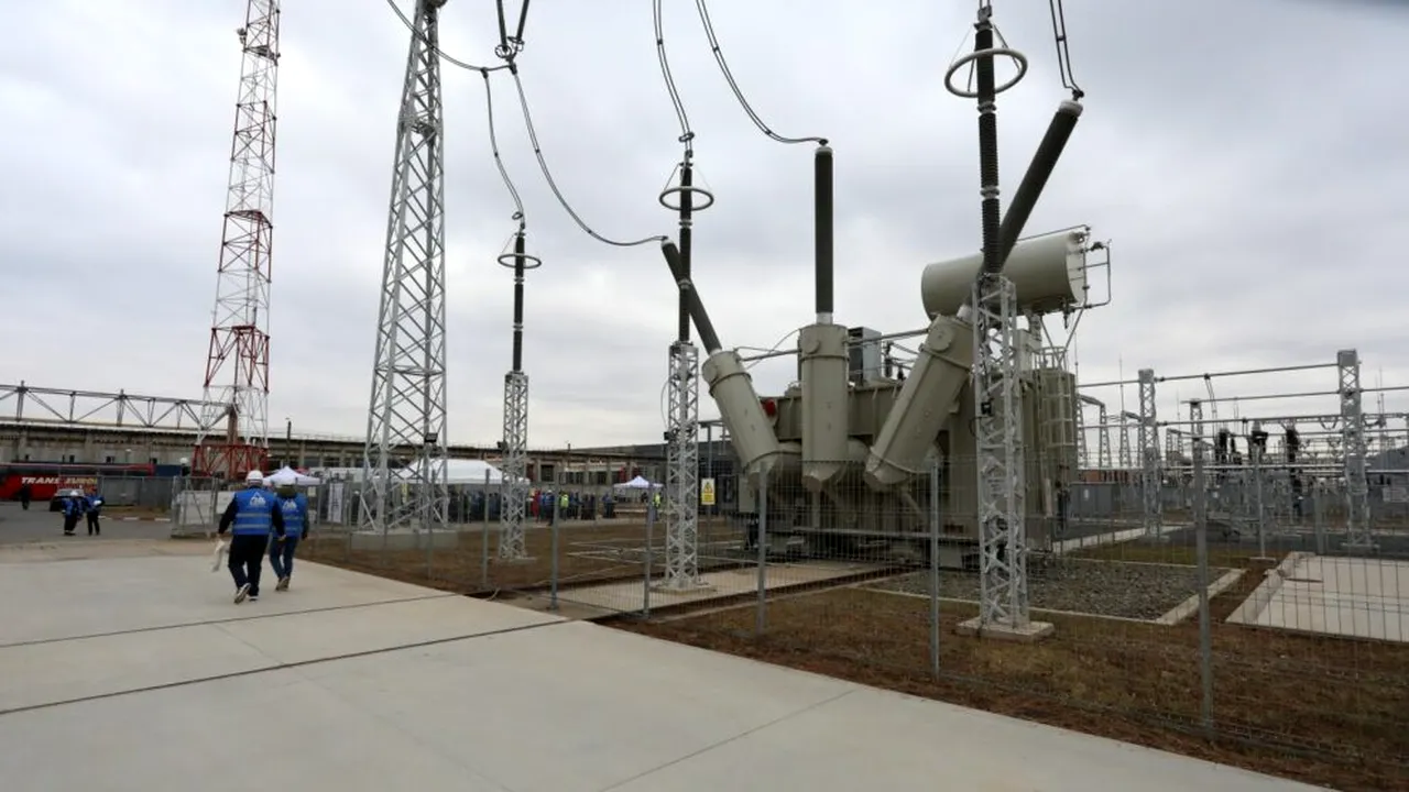 Transelectrica a inaugurat instalațiile STATCOM de la Sibiu Sud și Bradu, investiție strategică pentru creșterea siguranței sistemului, realizate în premieră în sudul Europei