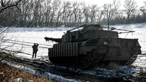 FT: Pot marile grupuri din industria apărării din Europa să intervină dacă Donald Trump se retrage?