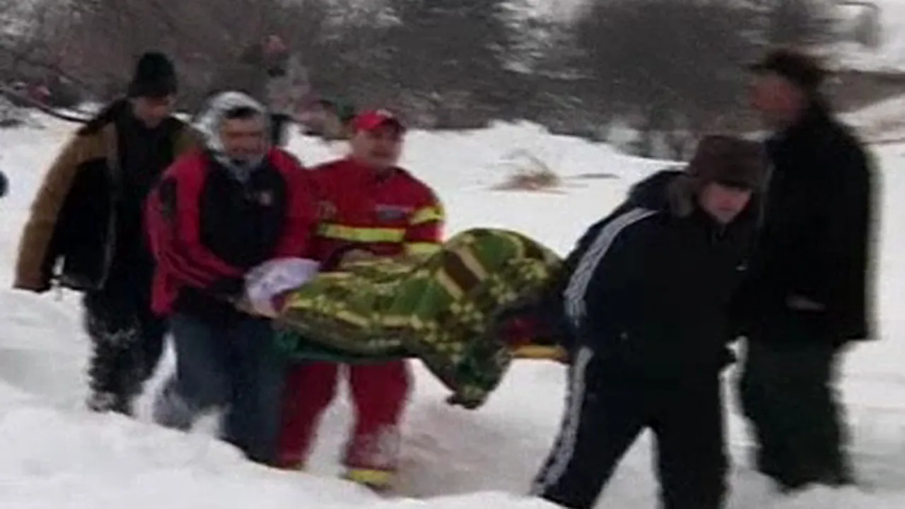 Elicopter MAI în misiuni umanitare în Giurgiu şi Ilfov
