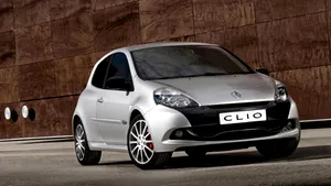 Renault Clio, în noua variantă, disponibil în România