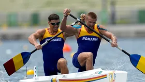 Locul 5 în finala olimpică de canoe dublu 1000 m obţinut de Cătălin Chirilă şi Victor Mihalachi