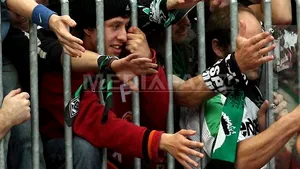 Trei suporteri ai echipei Borussia Mönchengladbach au fost înjunghiaţi la Roma