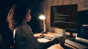 BenQ lansează monitorul RD280UG, noul flagship din seria dedicată programatorilor