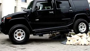 GM a încheiat un acord privind vânzarea brandului Hummer
