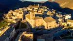 Cel mai lung nume de localitate din Italia. Are zeci de litere și mai multe cuvinte