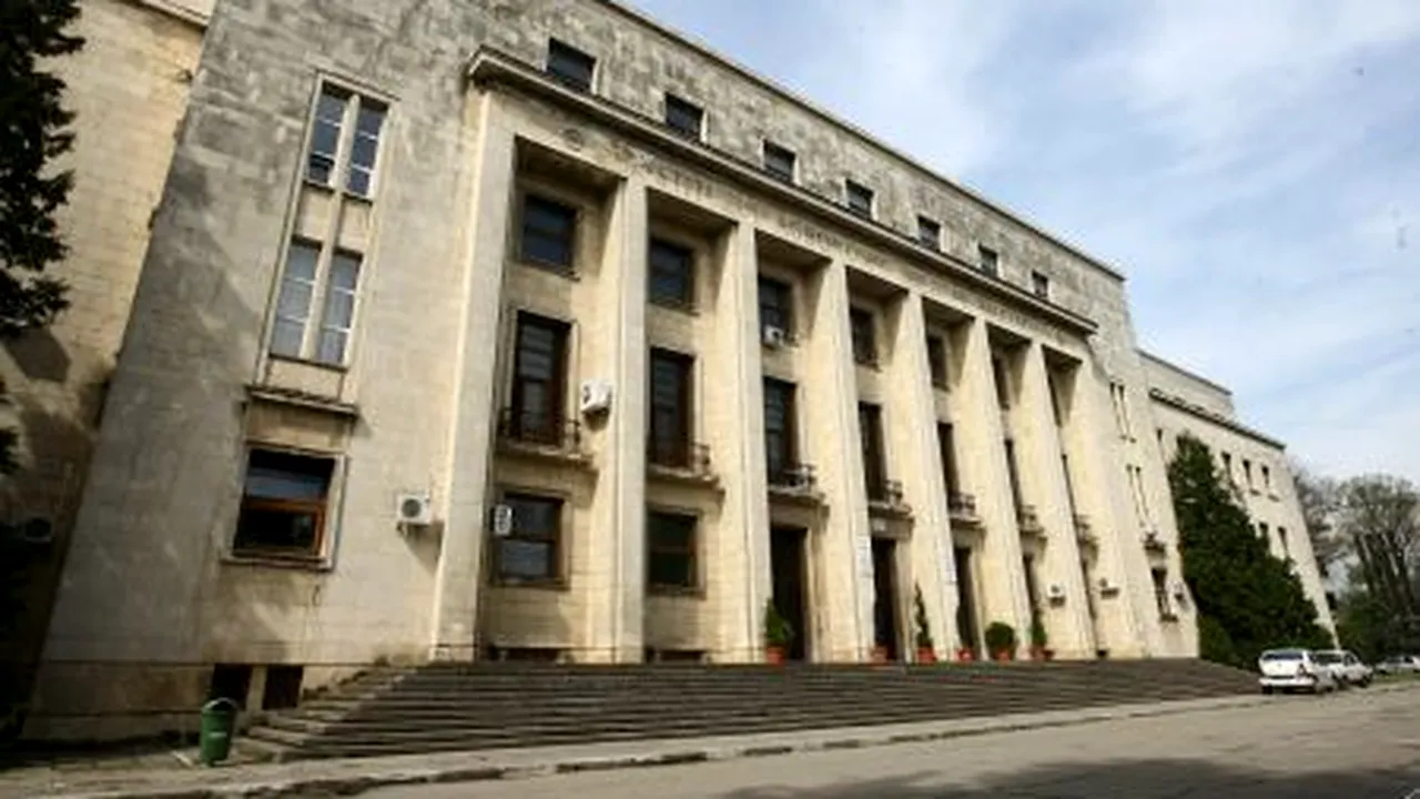 Topul „ruşinică” al universităţilor