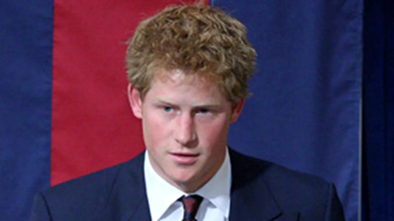 Statuie ce îl înfăţişa pe prinţul Harry mort stârneşte indignare în Marea Britanie