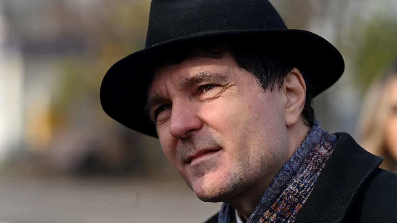 Nicuşor Dan: Continuă lucrările în Parcul Cişmigiu chiar şi în sezonul rece