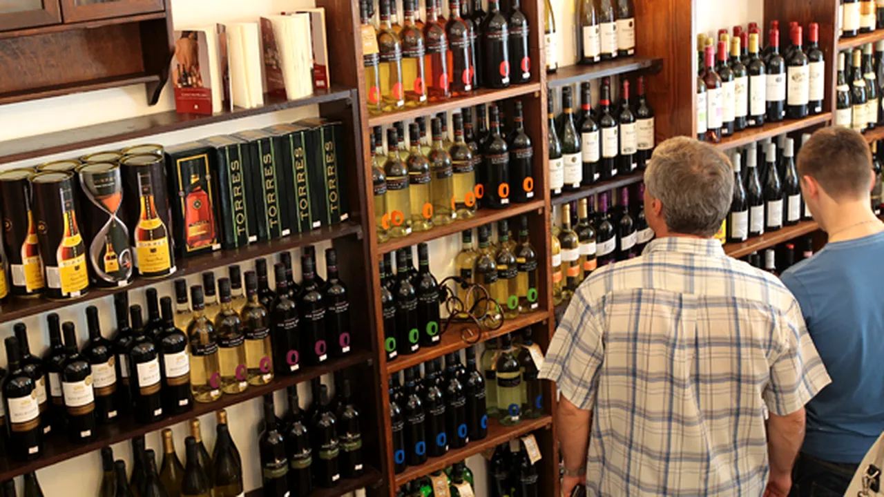 Vânzările de alimente, băuturi şi tutun au crescut cu 11,4% în iulie faţă de aceeaşi lună din 2013